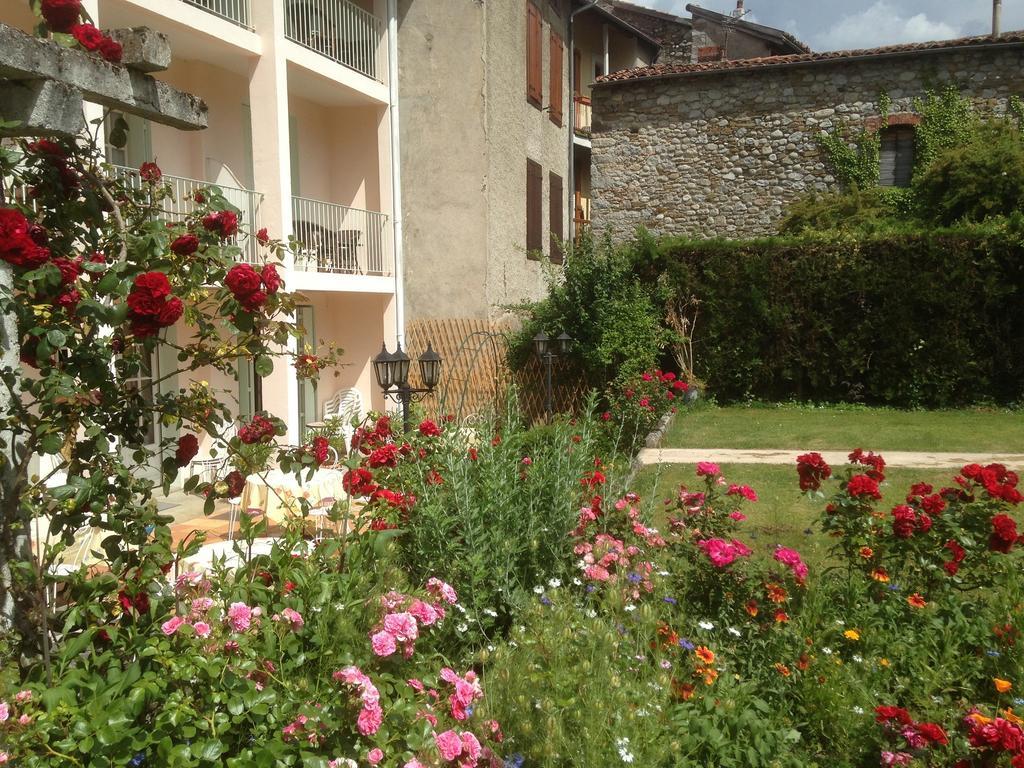 Hostellerie De La Poste Oust Bilik gambar