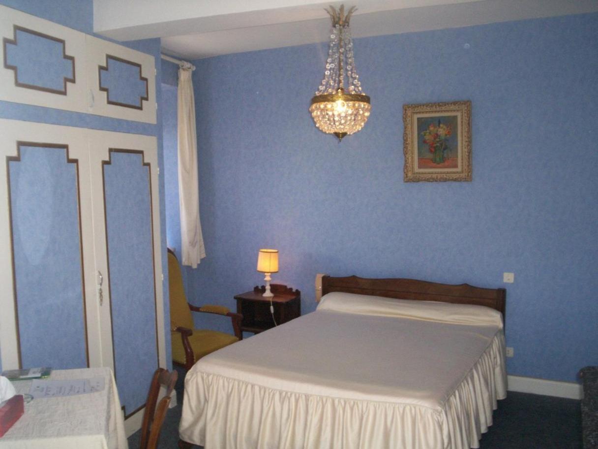 Hostellerie De La Poste Oust Luaran gambar